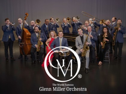 The World Famous Glenn Miller Orchestra